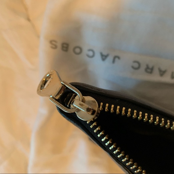 Marc by Marc Jacobs Burg Boxer Clutch - Picture 6 of 6